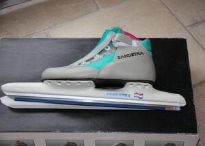 Tourschaats met High Carbon springsteel